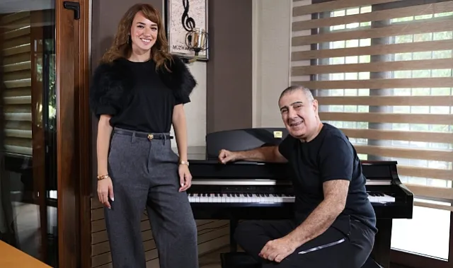 Seda Bakan Kör Aşık İle Mest Edecek