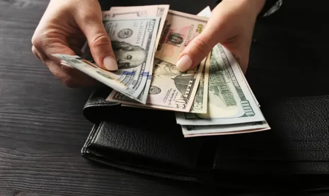 Dolar Kurunda Rekor Seviyeler: Piyasalarda Son Durum