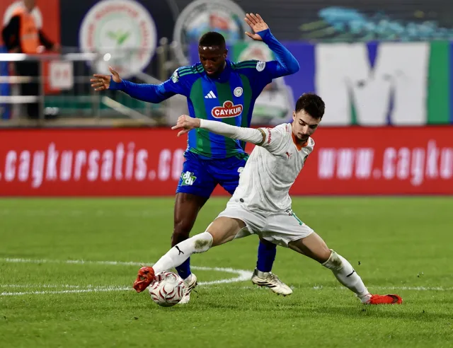 Alanyaspor Deplasmanda Kazandı: Çaykur Rizespor Tek Golle Yıkıldı