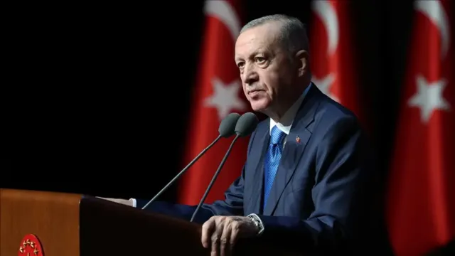 Cumhurbaşkanı Erdoğan'dan 1 Mayıs Emek ve Dayanışma Günü Mesajı