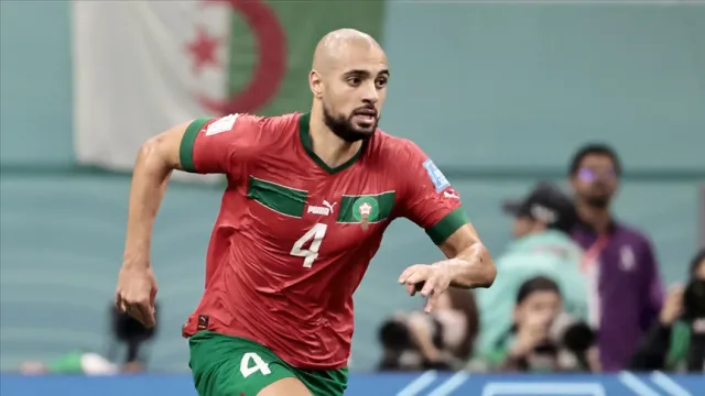 Sofyan Amrabat'tan Sürpriz Karar: Mevcut Teknik Direktörle Devam Etmeyecek