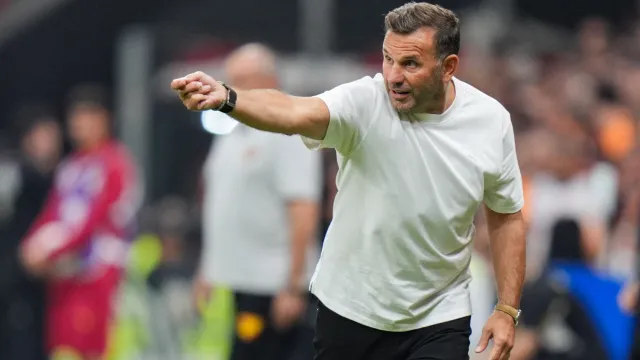 Galatasaray Teknik Direktörü Okan Buruk'tan Sporting Maçı Öncesi Önemli Açıklamalar