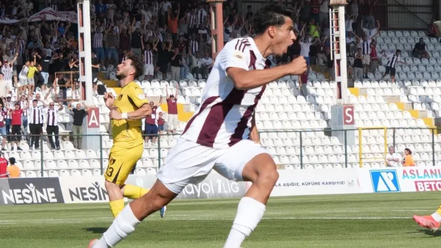 Bandırmaspor Yeni Sezona Farklı Başladı: İstanbulspor'u 3-0 Geçti