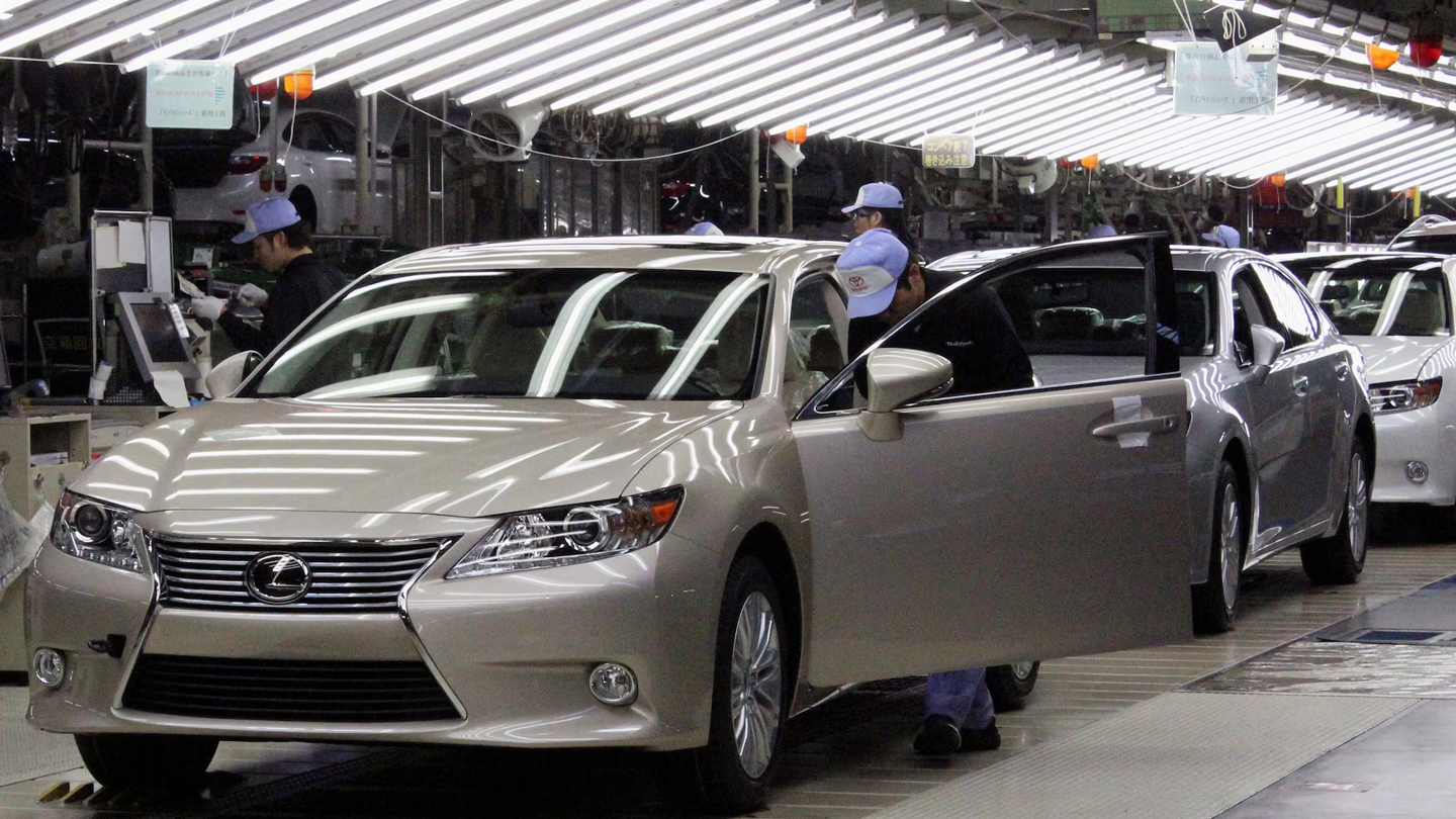 Toyota ve Lexus Sahipleri 12 Volt Akü Arızası Yüzünden Araçta Mahsur Kaldı