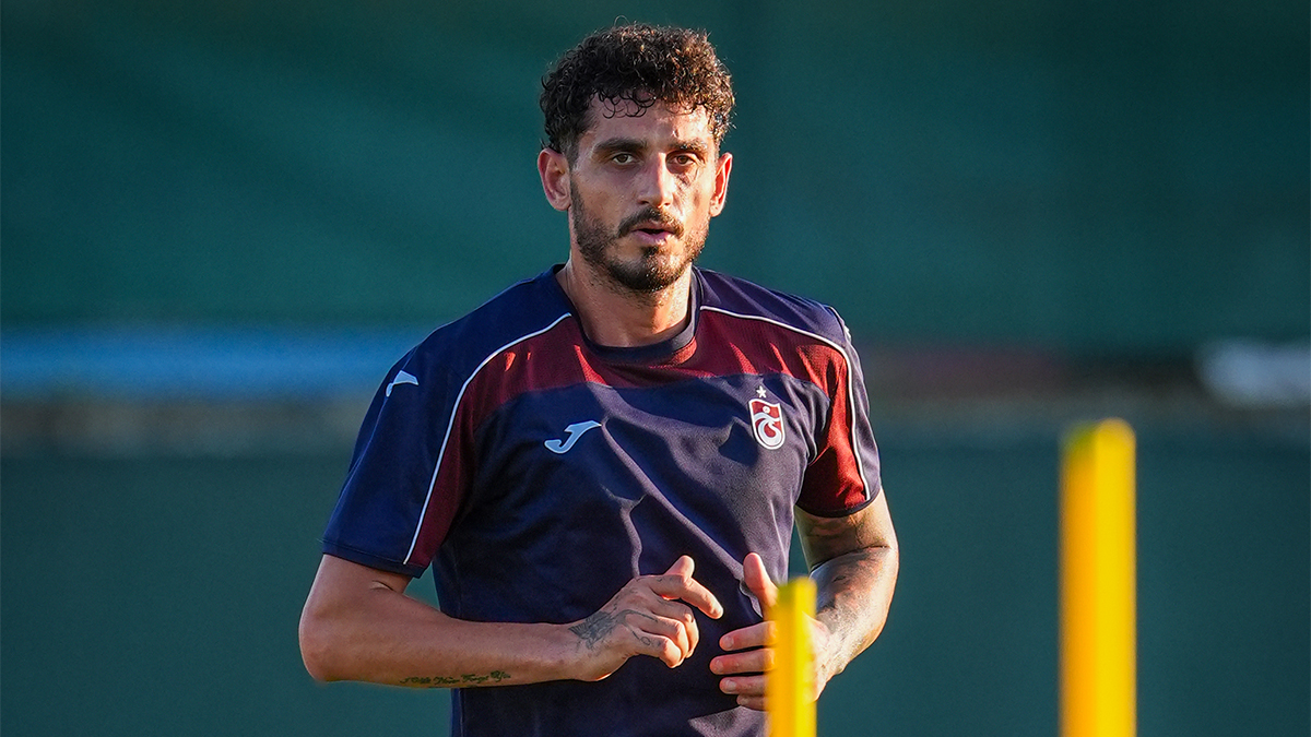 Trabzonspor'da Samet Akaydin Şoku: Süre Almakta Zorlanıyor
