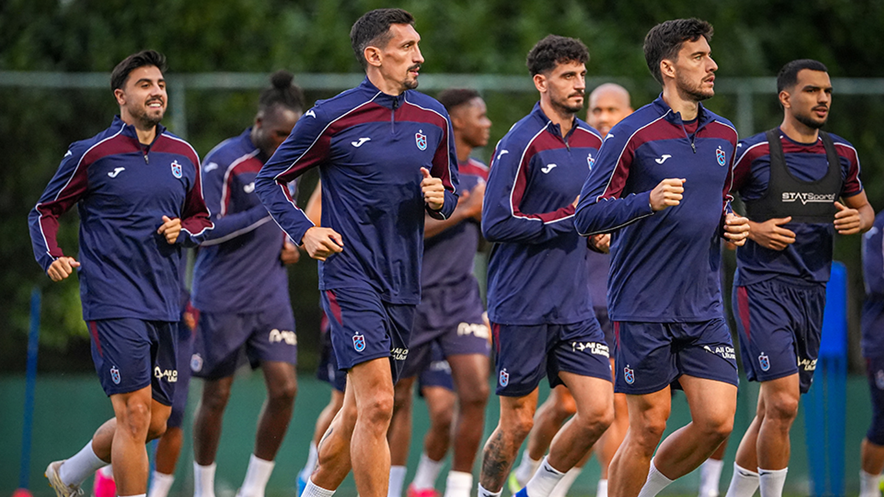 Trabzonspor'dan Galatasaray Derbisi Öncesi Yoğun Tempo