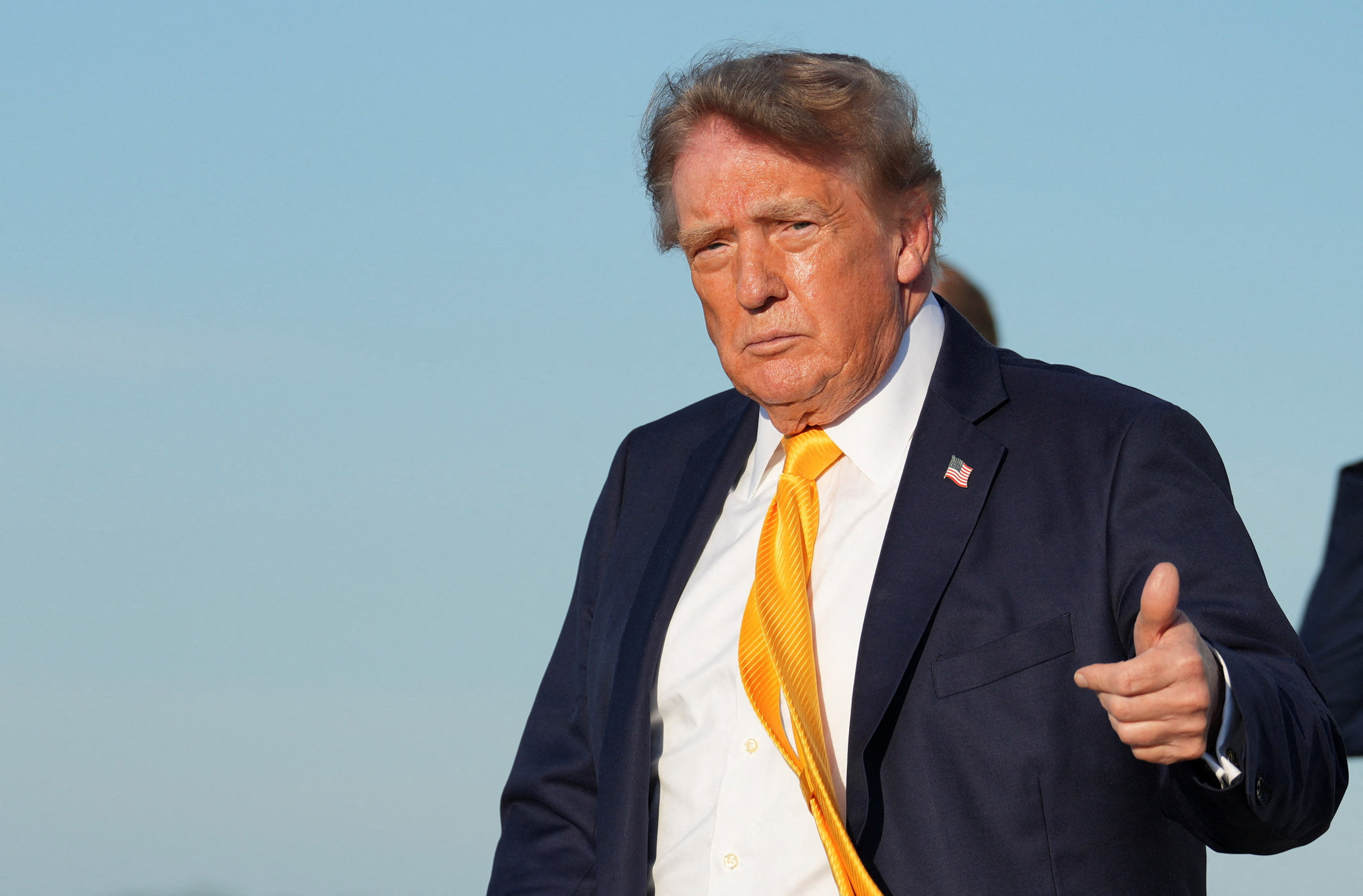 Trump'ın Yeni Görüntüsü Sosyal Medyayı Salladı: Saçlarına Ne Oldu?
