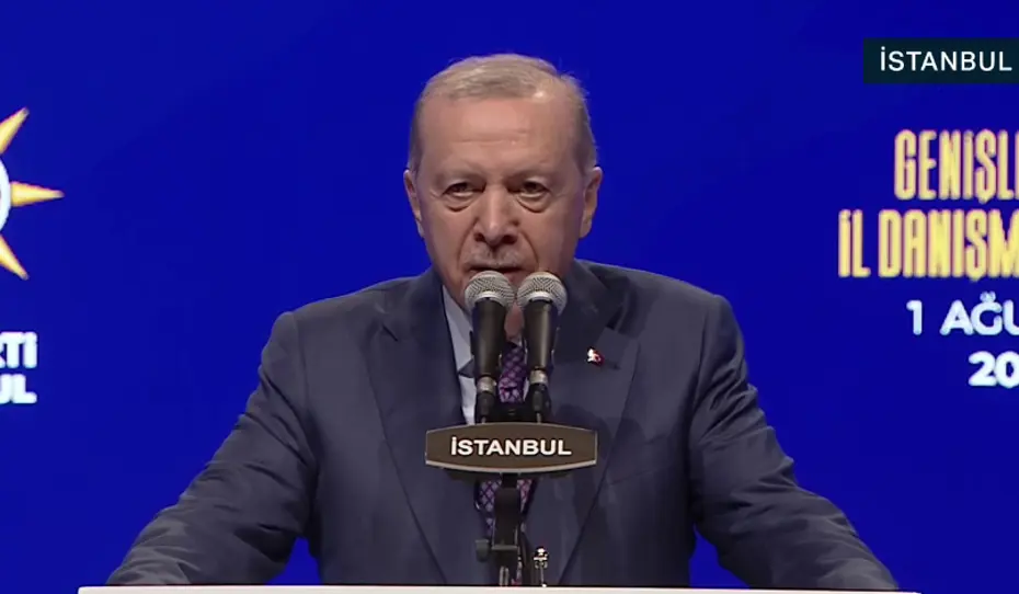 Üç Belediye Başkanı AK Parti'ye Katıldı: Cumhurbaşkanı Erdoğan'dan Önemli Açıklamalar