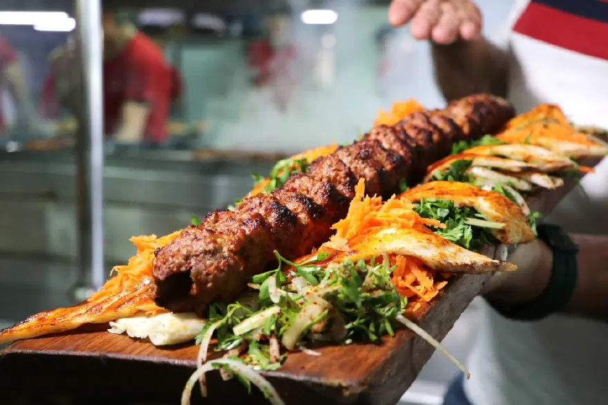 Ünlü Ciğerci Hileli Ürün Listesinde: Adana Kebabından Kanatlı Eti Çıktı
