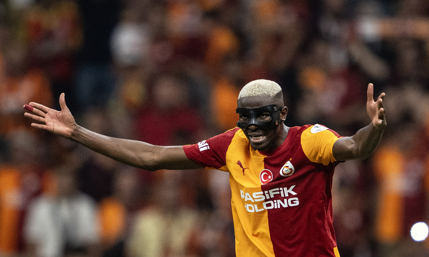 Victor Osimhen'den Galatasaray'daki Geleceği Hakkında Net Açıklama