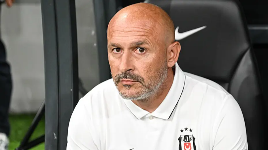 Vincenzo Italiano'dan Midtjylland Galibiyeti Sonrası İtiraf: Keşke Ben Oynayabilsem