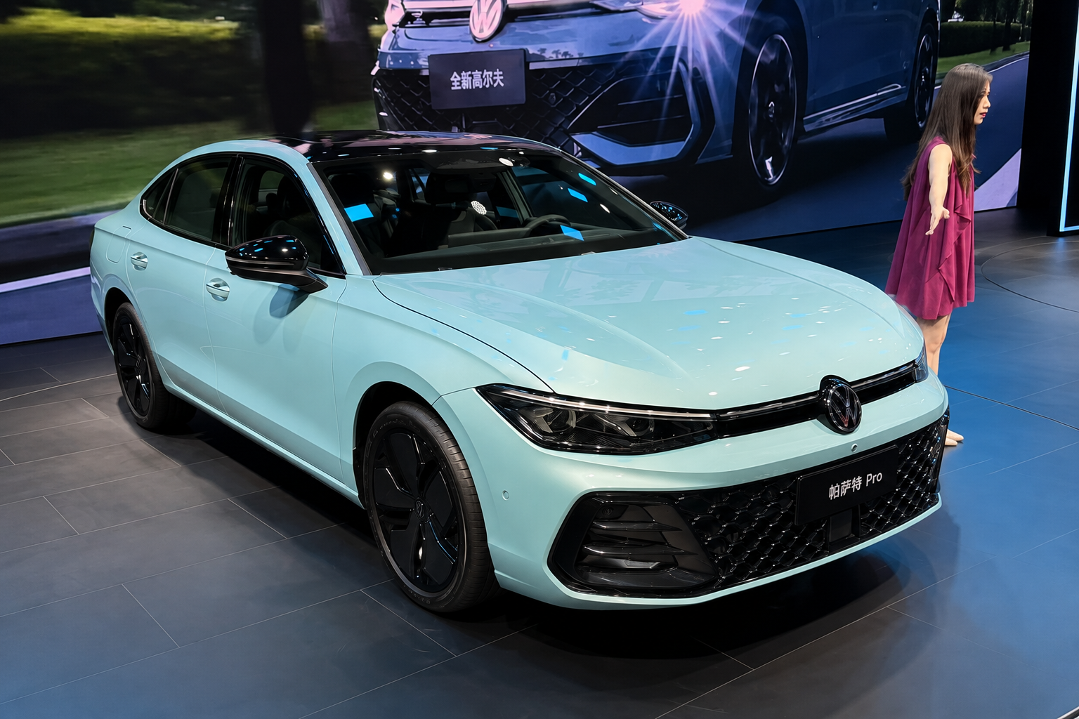 Volkswagen 2027 Passat Pro Satışa Çıktı: Fiyatı ve Özellikleri