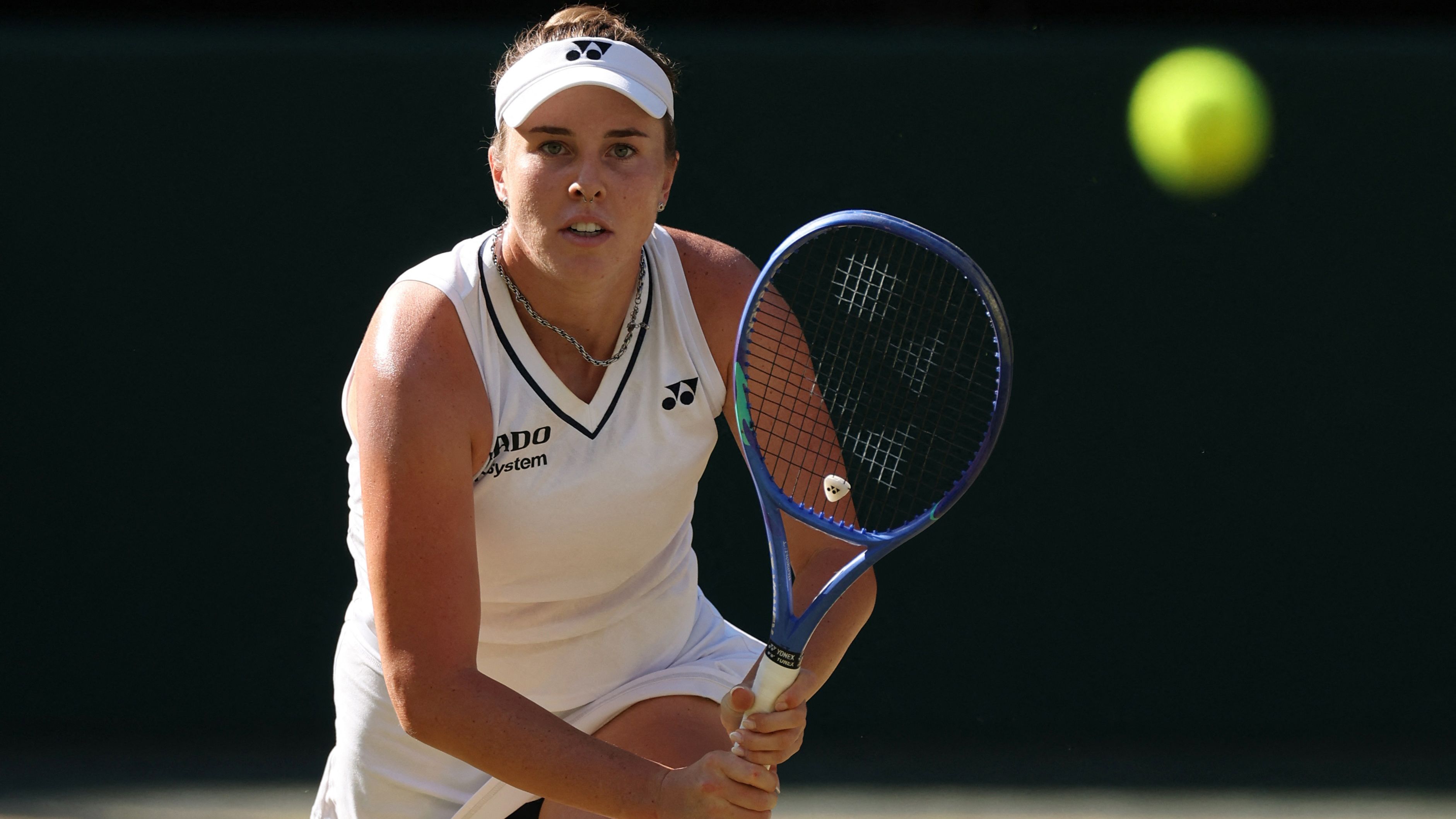 Wimbledon'da Tarihi Zafer: Tek Kadınlarda Şampiyon Linda Noskova