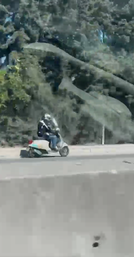 Yalova'da Tehlikeli Yolculuk: Motosiklet Sürücüsü Ters Yönde İlerledi