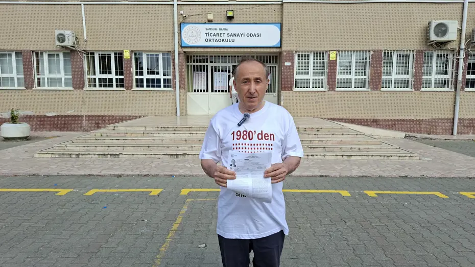 YKS'de 45 Yıllık Azim: Adem Topçuoğlu Guinness Rekorlar Kitabı'nı Hedefliyor