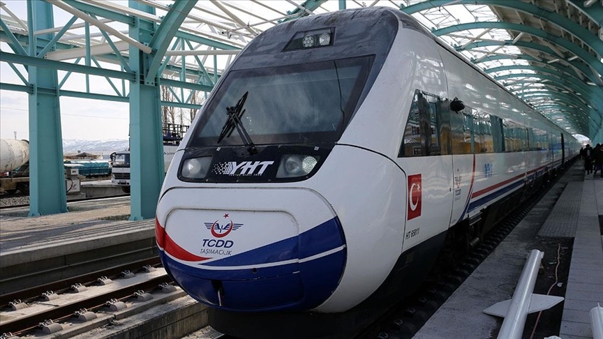 Yüksek Hızlı Tren Biletlerine Zam: Güncel YHT Fiyatları Belli Oldu